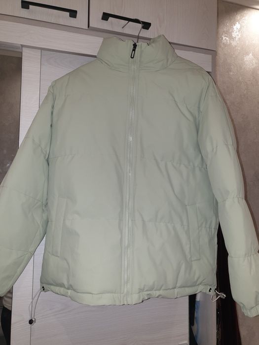 Женская куртка..