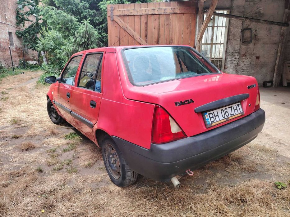 Autovehicule, Dacia Solenza