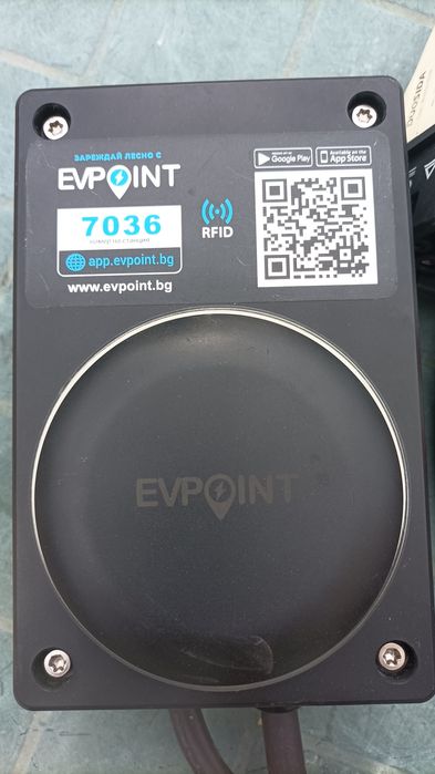 Продавам зарядна станция Evpoint EV,5m кабел,тип2, 7.4kw