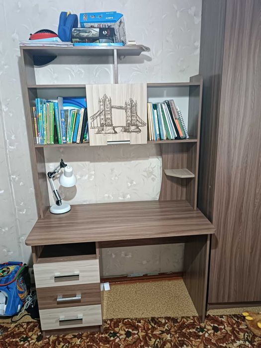 Спальный гарнитур