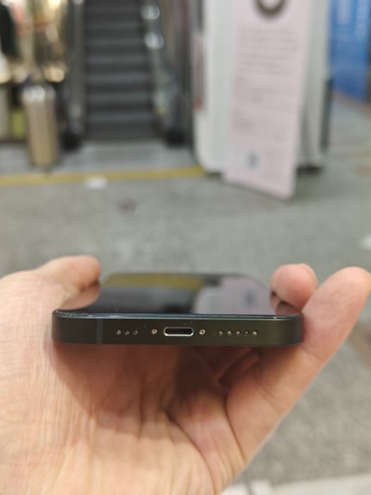 iPhone 13 128gb green