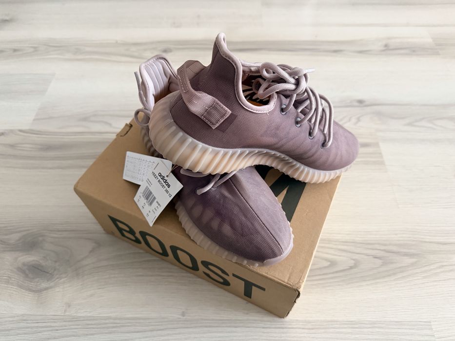 Yeezy Boost mono mist 350 v2