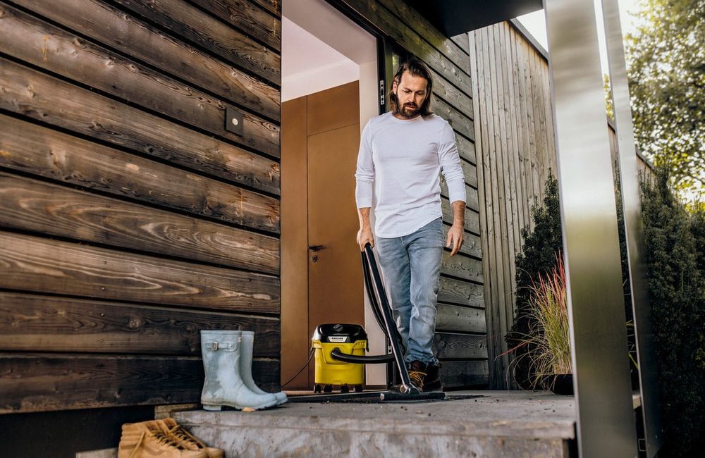 Хозяйственный пылесос Karcher KWD 1 W V-12/2/18