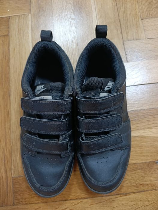 Дамски маратонки Nike
