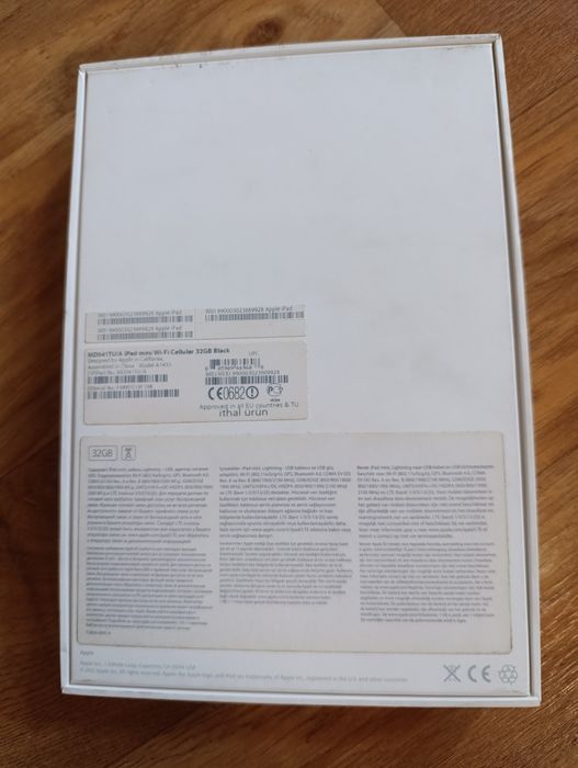 Продам Айпад мини