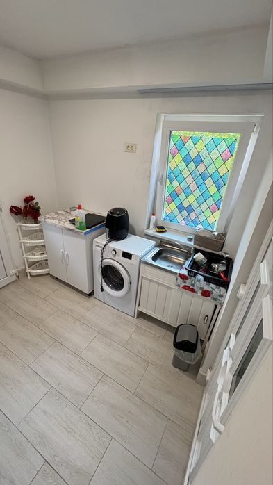 garsonieră de închiriat