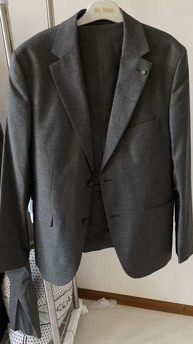 Сатылады Кастюм Шалбар жилеткасымен