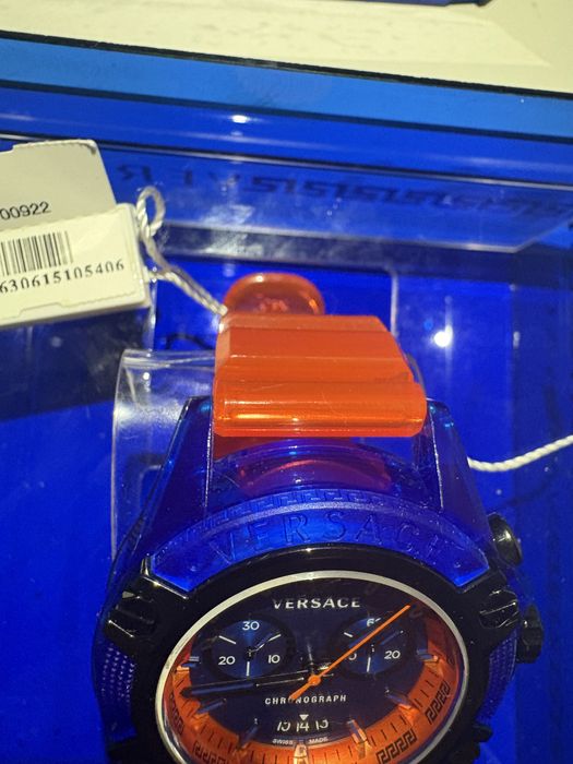 Versace VEZ700922 Active Chrono ЧИСТО НОВ