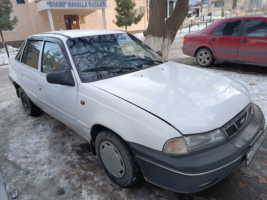 avtomobil Daewoo nexia 1