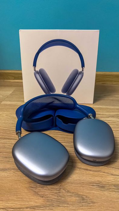 Apple AirPods Max Blue