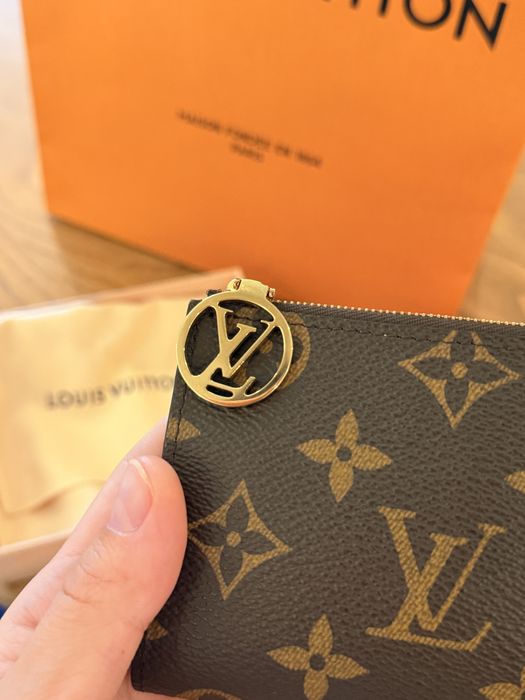 Оригинален нов Louis Vuitton Lisa Wallet