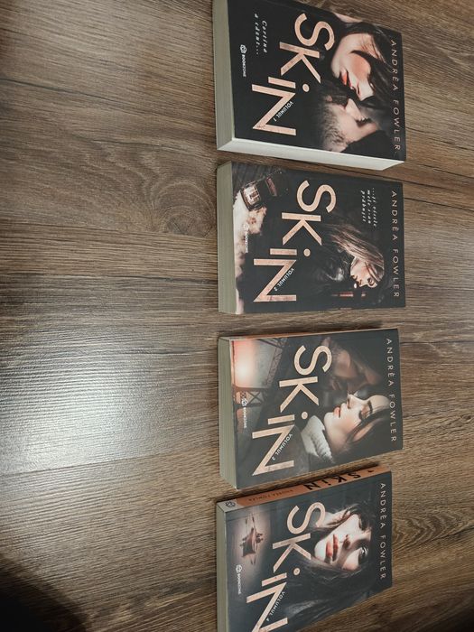 Seria Skin de Andrea Fowler
