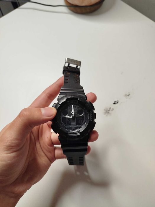 черные часы Casio G-Shock GA-100