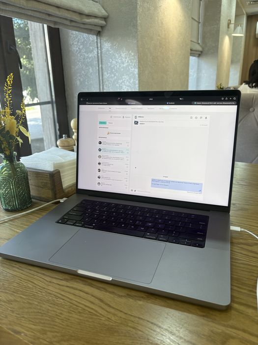 Macbook pro 16 m1 pro 16/512 бата 88%