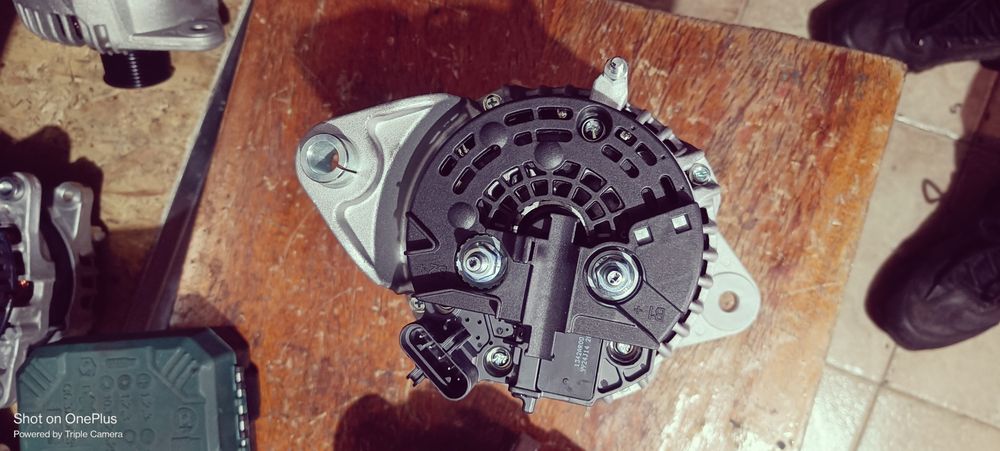 Alternator Iveco , Heuliez 24V 150amp