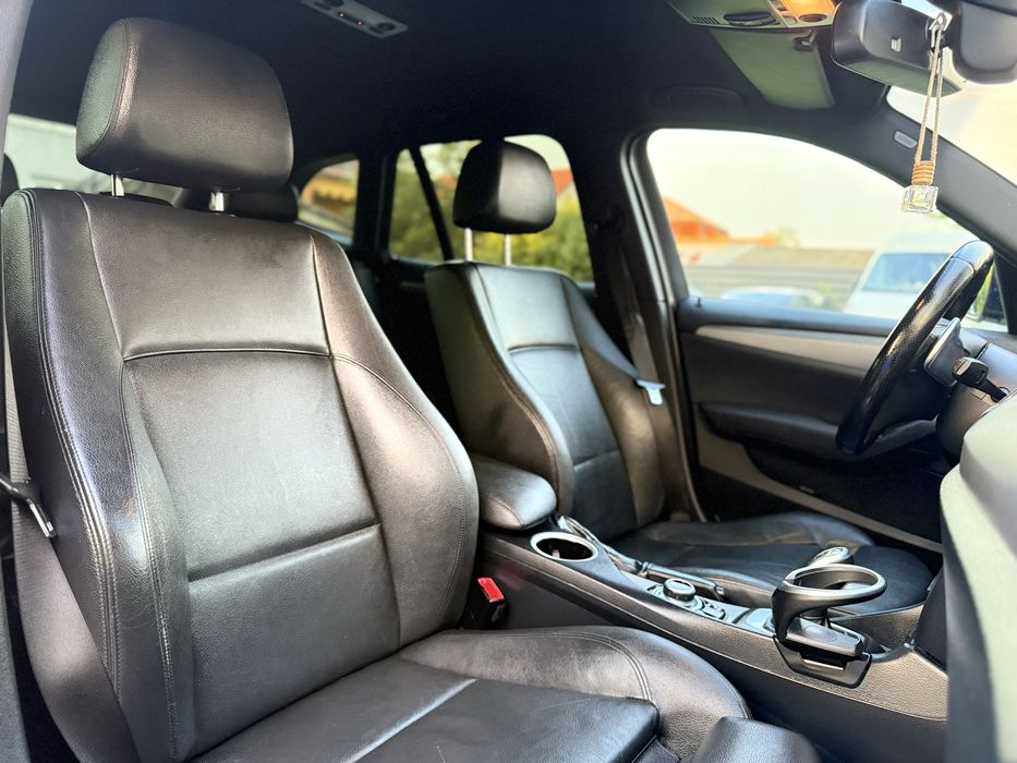 BMW X1 xDrive / M Pack / Automat / Clima / Navi / IMPORT
