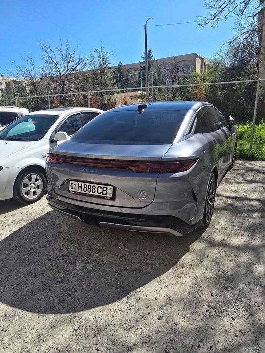 продаётся BYD HAN L 2.7 full