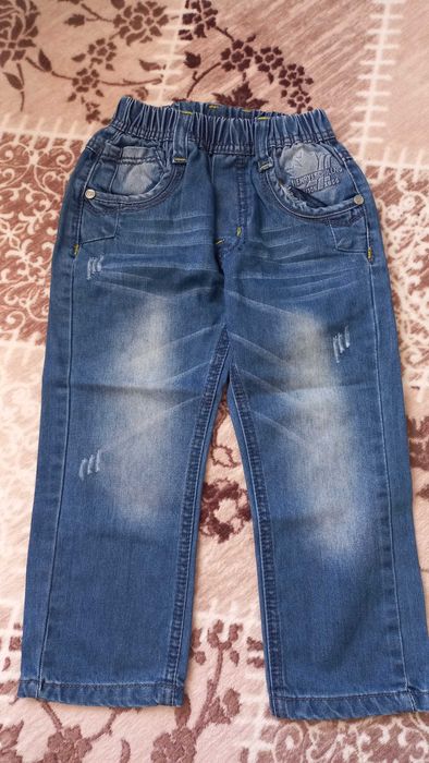 Детски дънки за момче