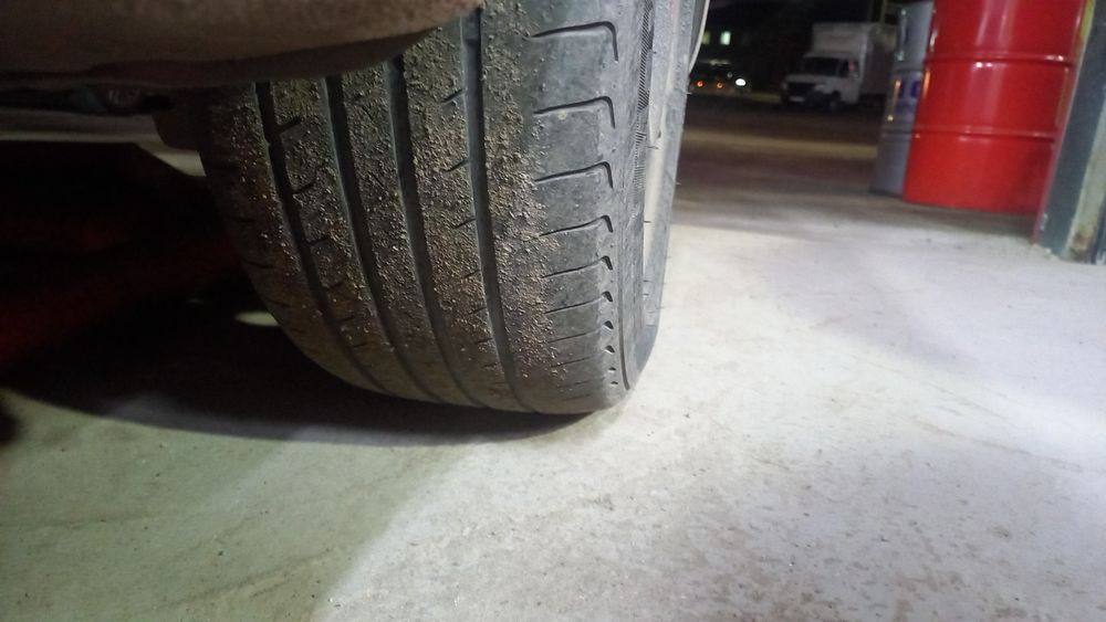 Продам шины Летний