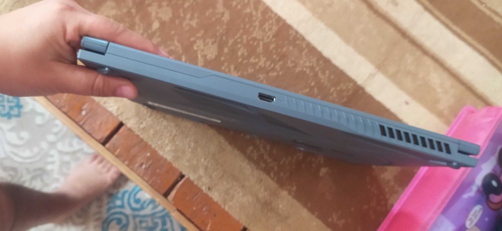 Nootbuk MSI 16/512 igravoy