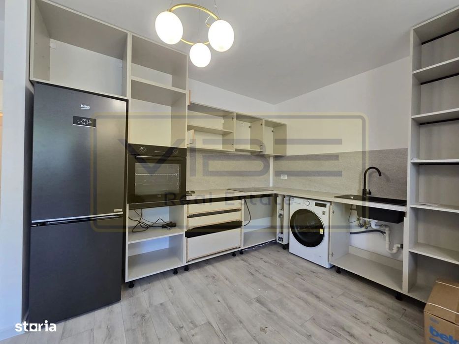 Poitiers Tower -Prima inchiriere - 2 camere + dressing  - mobilat mode