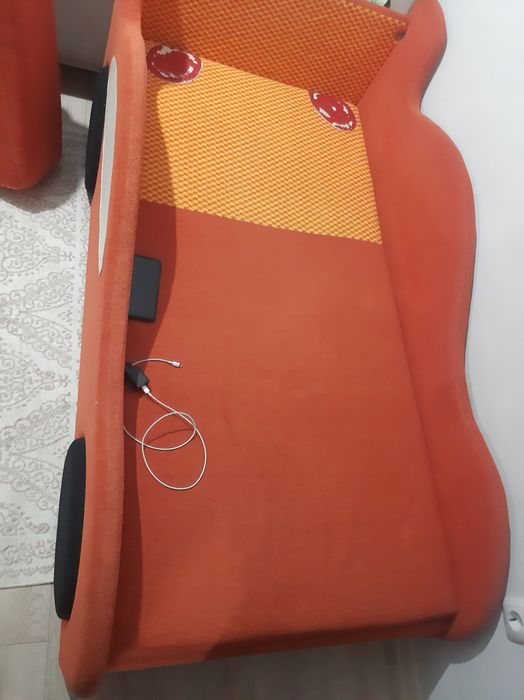 Кровать подростковая