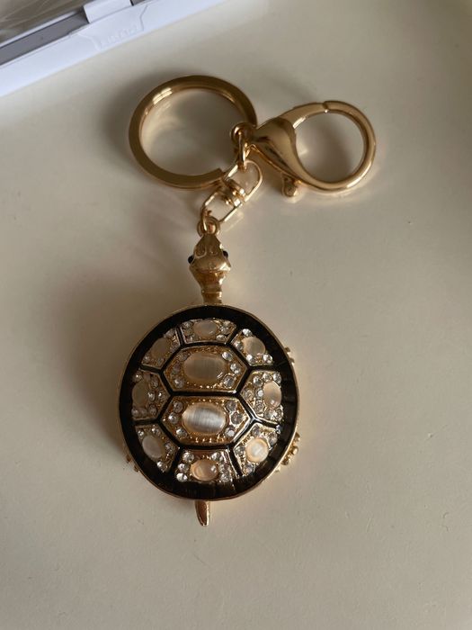 Брошки като бижута