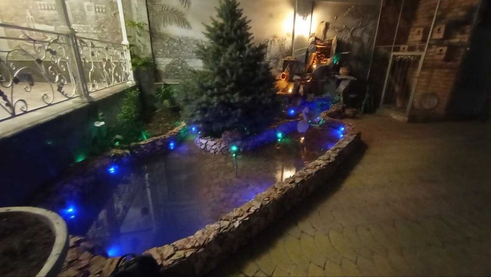 Пруд Водопад. Можно для рыбок  с пультом управления