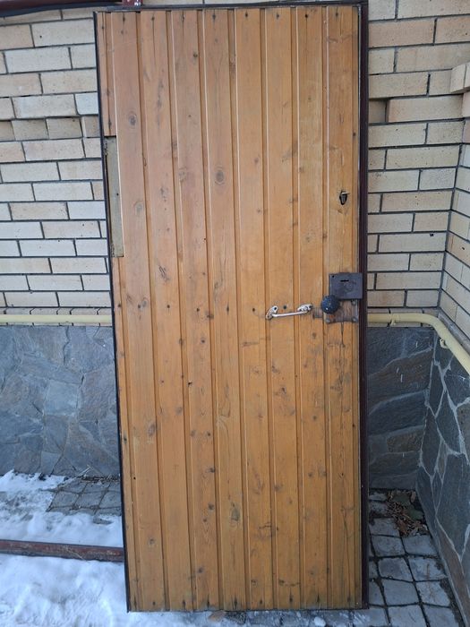 Железная дверь 200*82