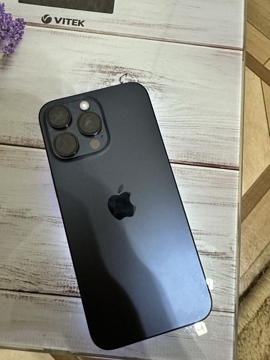 Айфон 15 про макс 256гб срочно