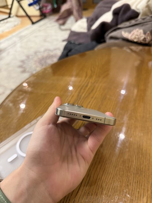 Iphone 15 pro 256gb