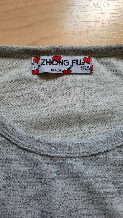 Блузка за момиче 16г.