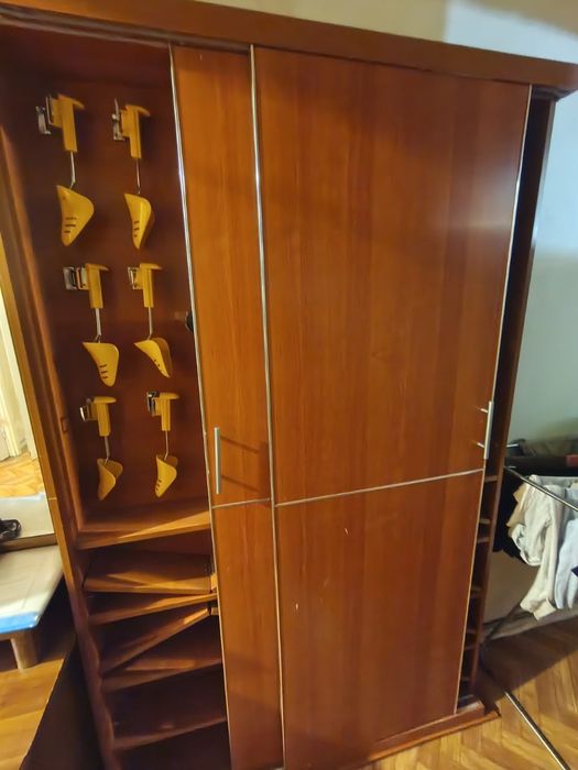 Продам шкаф для обуви