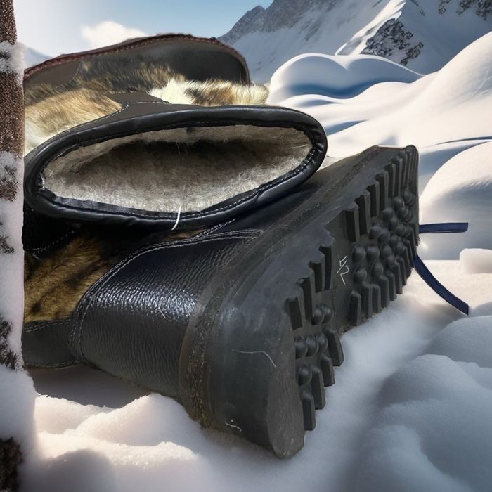 Настоящие  Сапоги унты