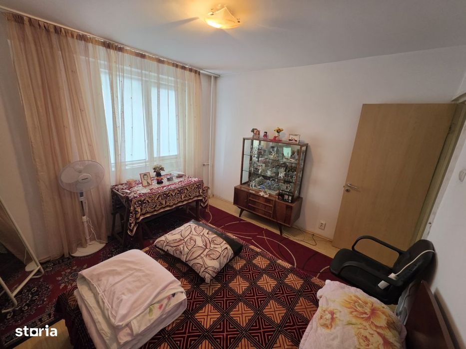 Bucur Obor, Masina de Paine, langa Moara lui Assan, 5 minute metrou