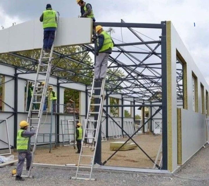 Vând hală metalică 10 x 20