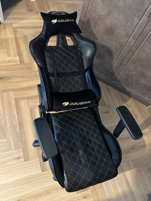 Scaun de gaming Cougar, stare impecabilă (ca nou)
