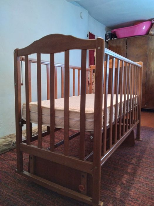 Детский манеж с ортопедическим матрацом