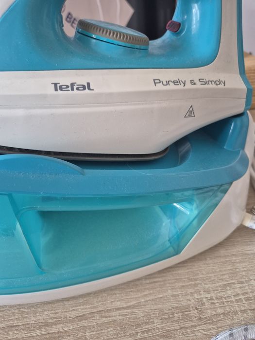 Stație de calcat tefal
