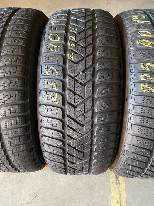 Anvelope iarna 225/40/19 Pirelli Sottozero 3 225 40 19 R19