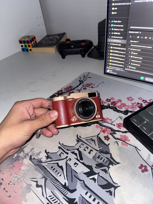 Мыльница, Фотокамера Digital camera M9
