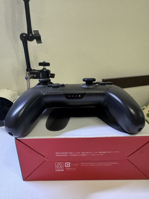 Nintendo Switch Pro Controller