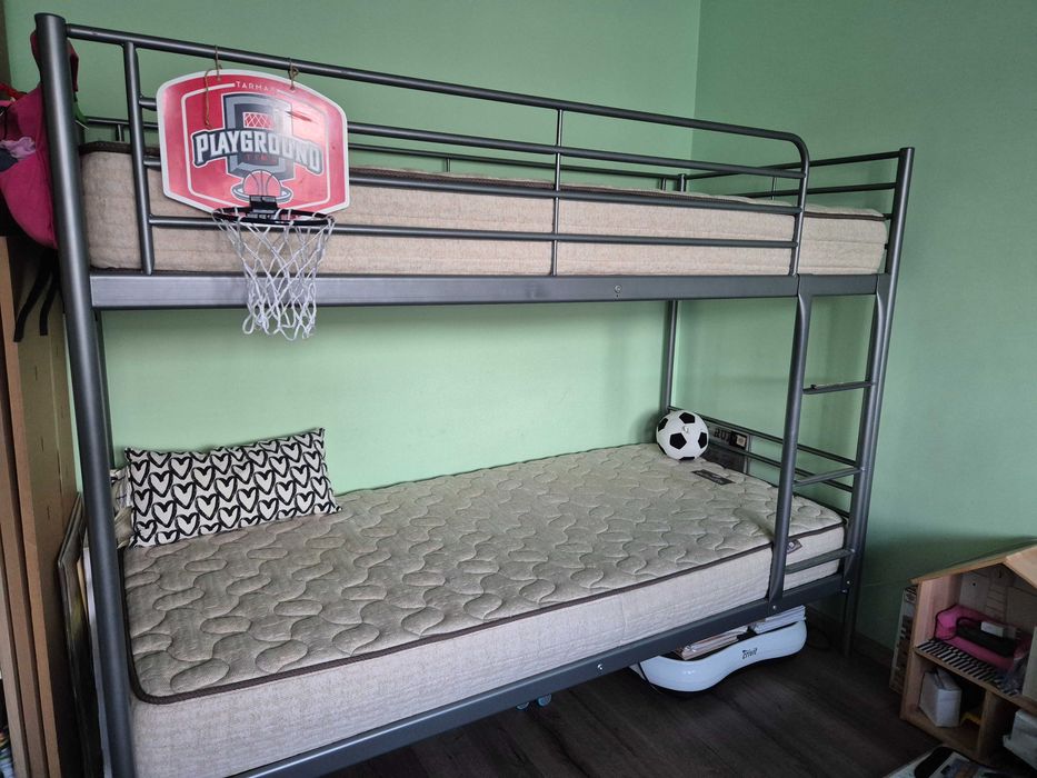 Двуетажно детско легло ИКЕА Svärta