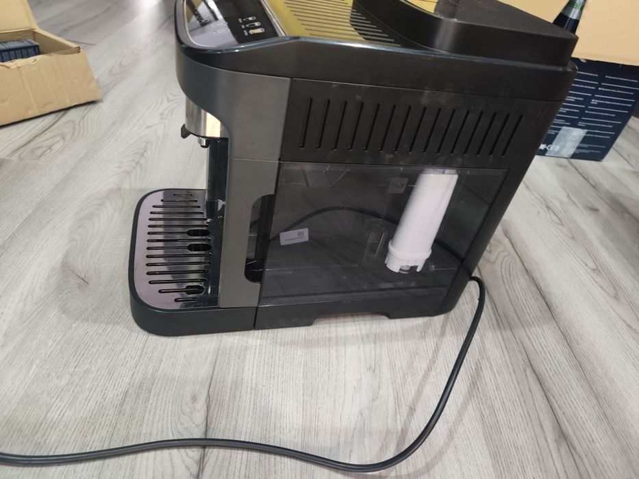 Espressor automat De'Longhi