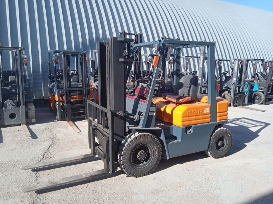 Вилочный погрузчик. Кара