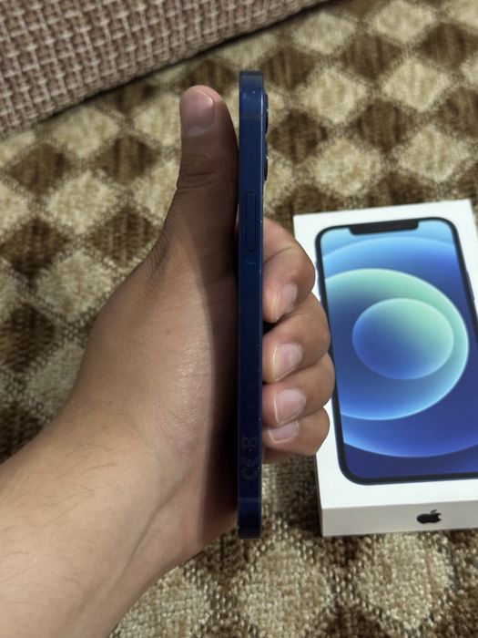 Продам или обмен iPhone 12 128