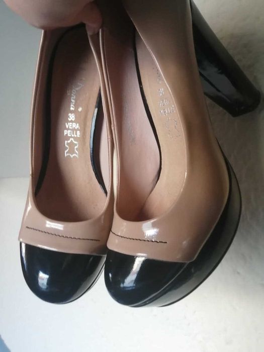 Pantofi Solo Donna marimea 38 NOI!!!