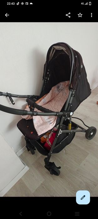 Продам коляску лето - осень