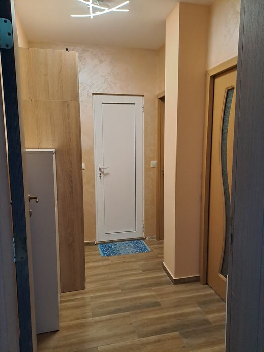 Отдавам двустаен апартамент