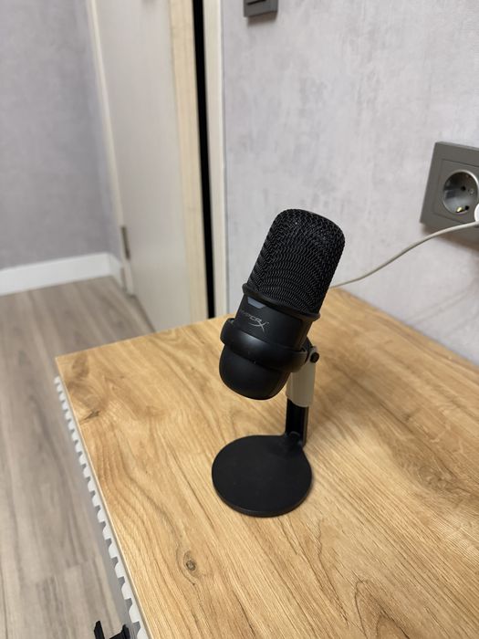 Игровой микрофон hyperx